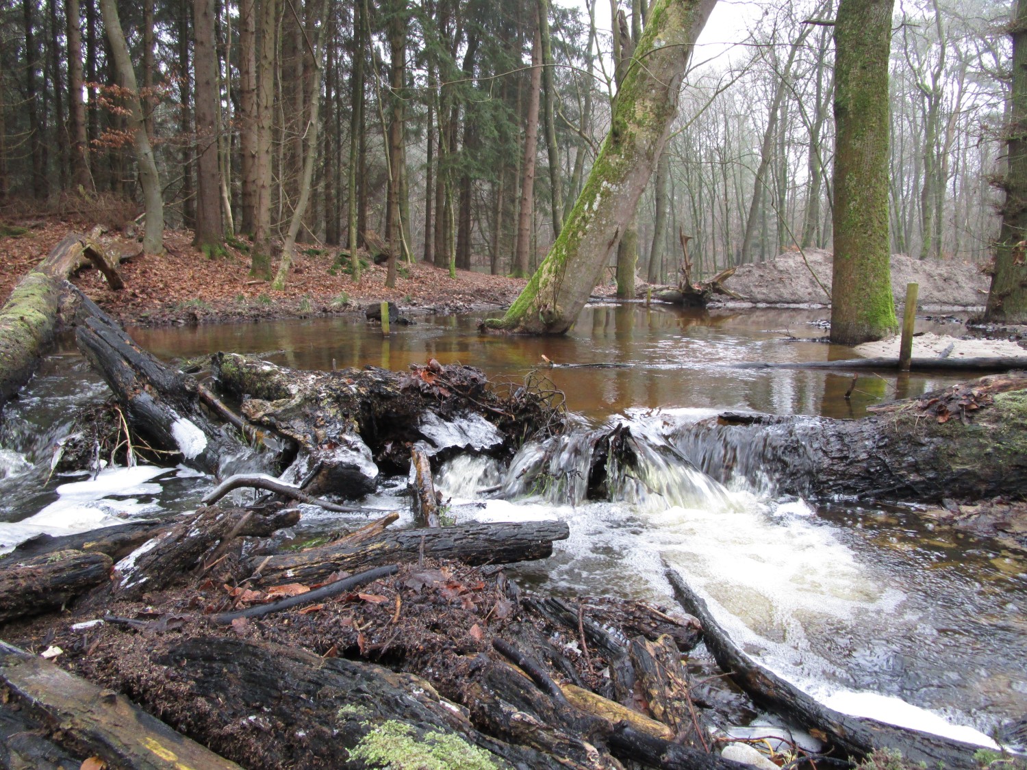 Dropping water stream