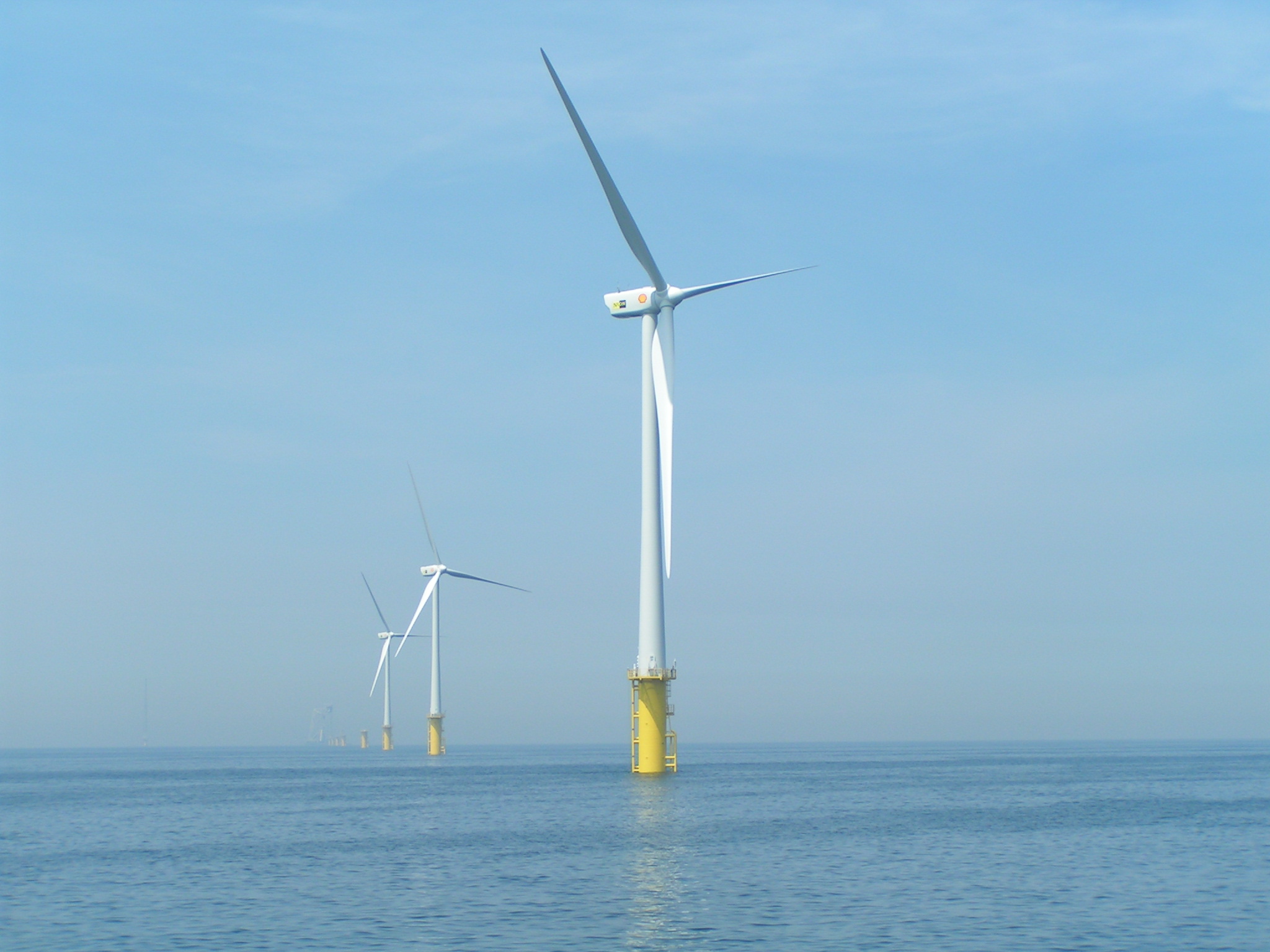 A windmill park on the North Sea