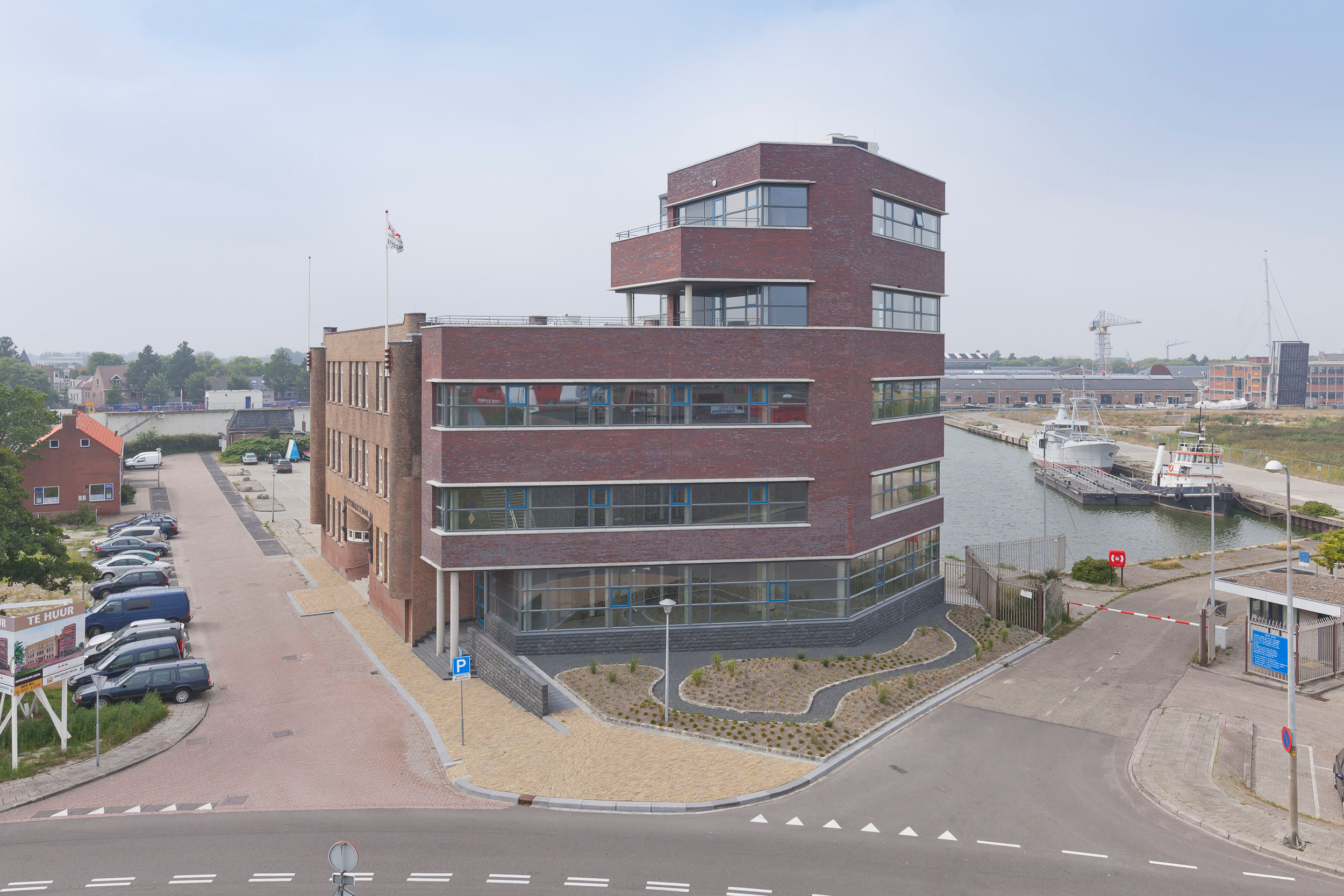 Wageningen Marine Research building in Den Helder
