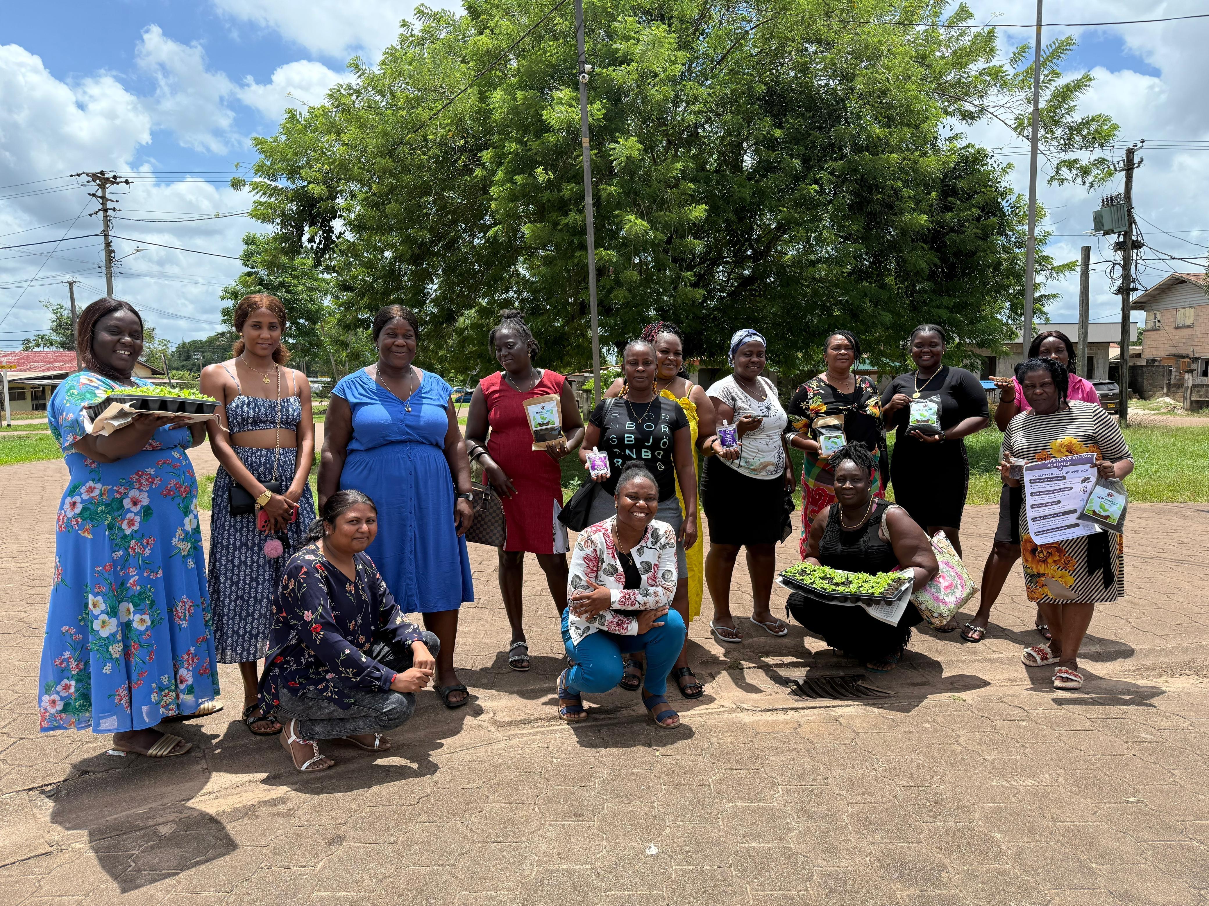 Acai Boosters, participants in the 2025 Food Systems Innovations Challenge