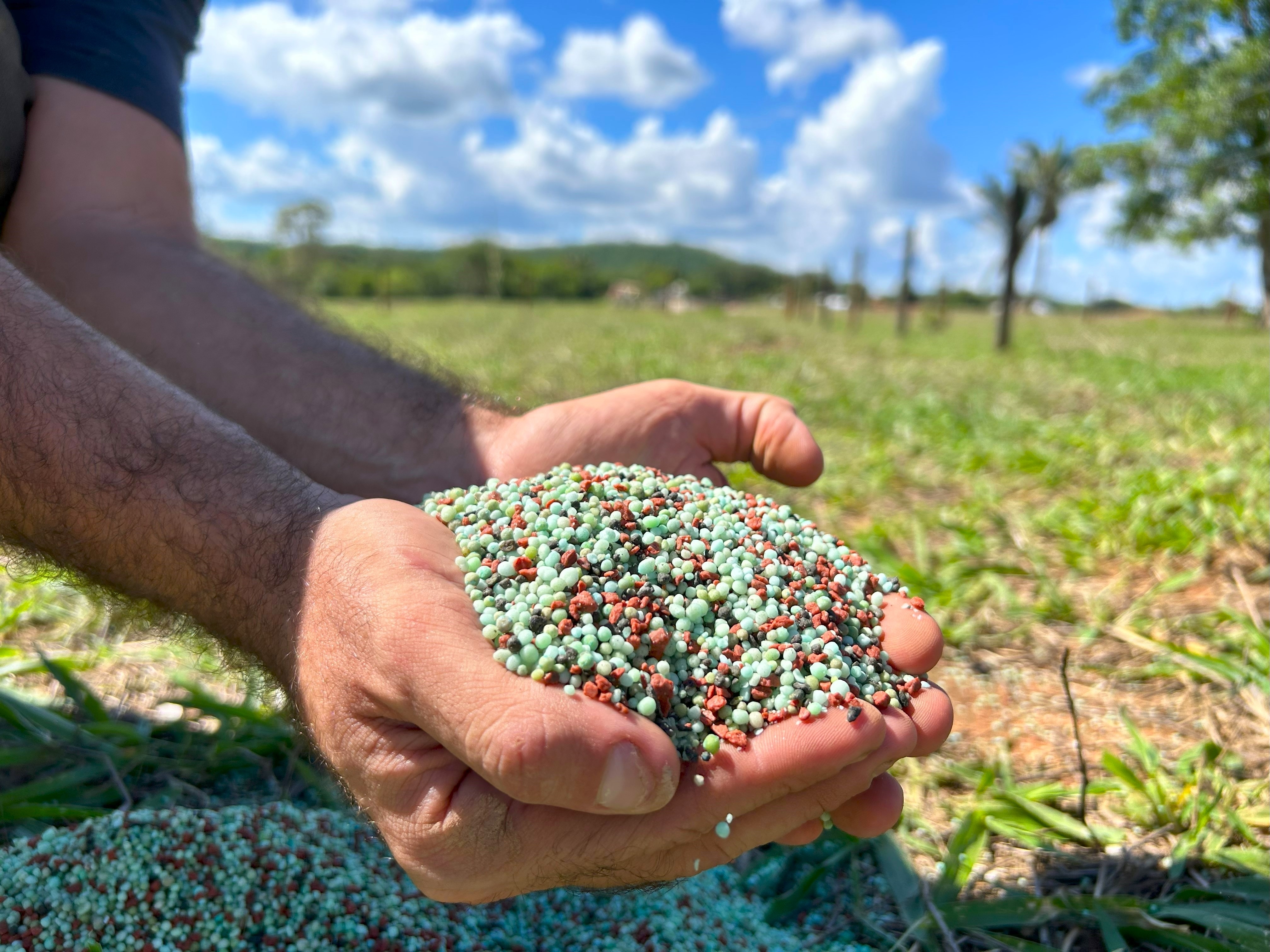 Phostering Sustainability – Integrating Agronomic and Environmental Objectives in Phosphorus Fertilizer Recommendations