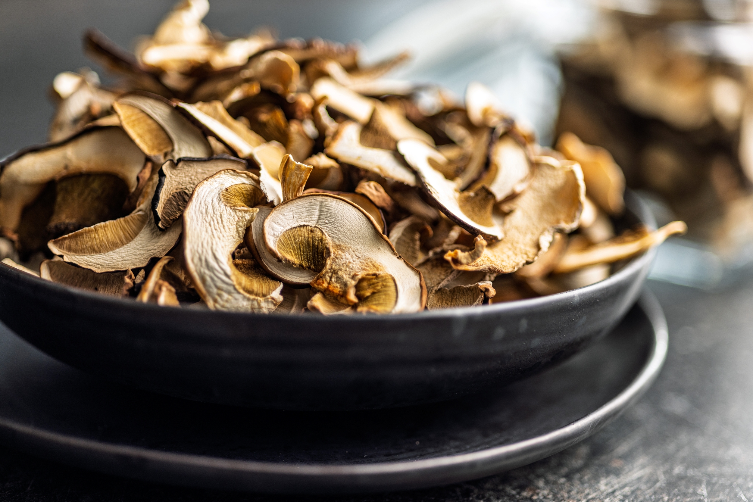 Gecombineerde seriële droogstrategie van champignons voor verbetering van de rehydratatie