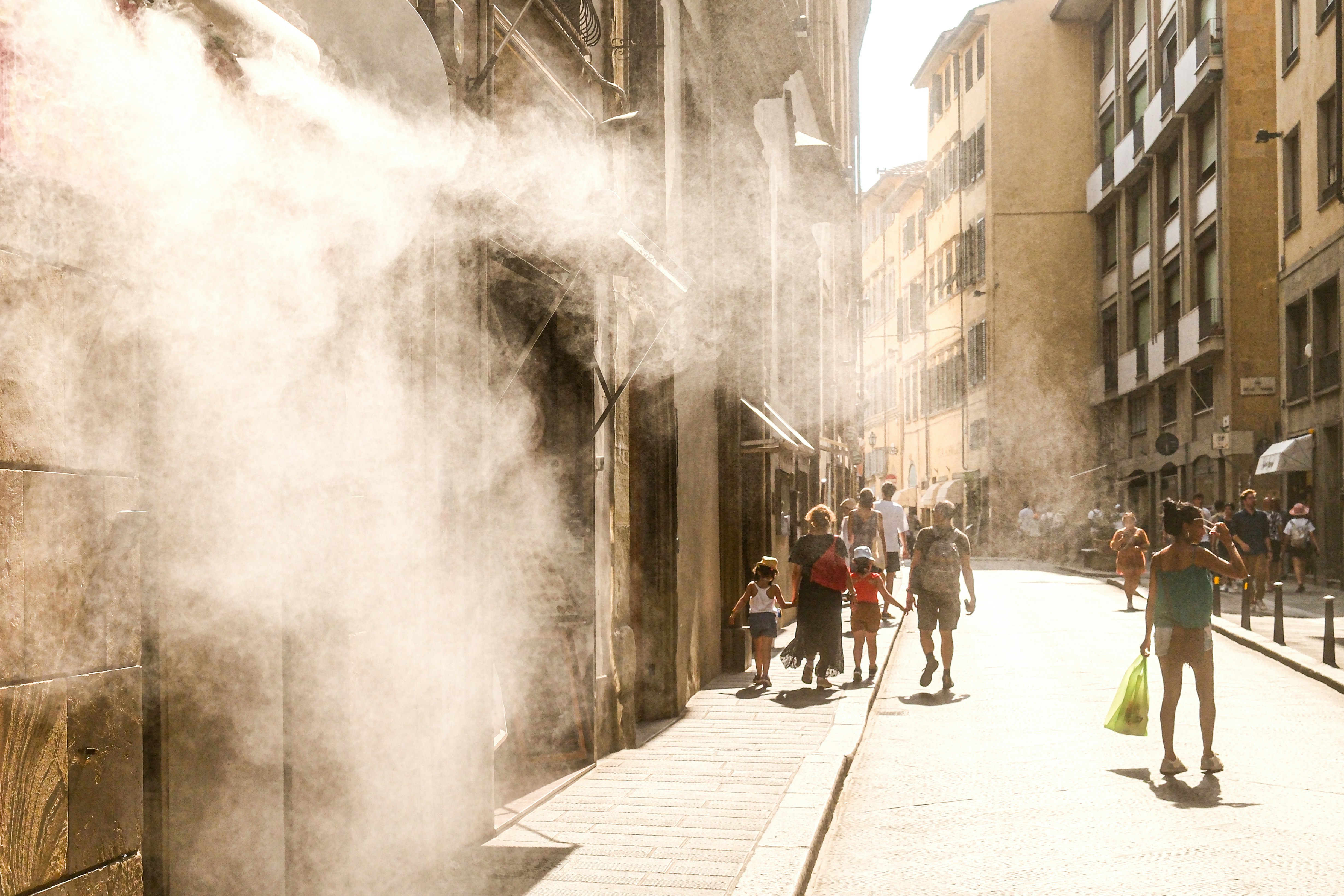 People in city suffering from heat