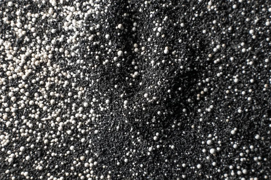 Carbon against PFAS: adsorption at low concentration