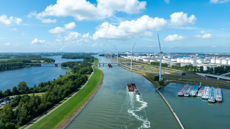 Data-gedreven modellering en optimalisatie van flexibel en efficiënt beheer van elektriciteits- en watersystemen
